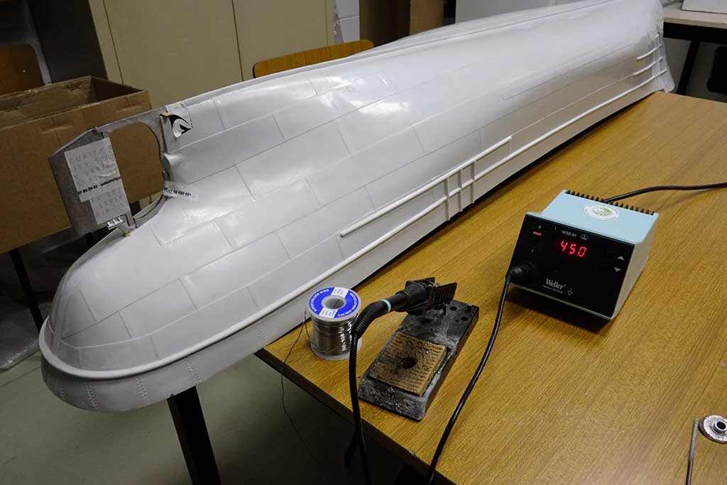 Nec12.jpg